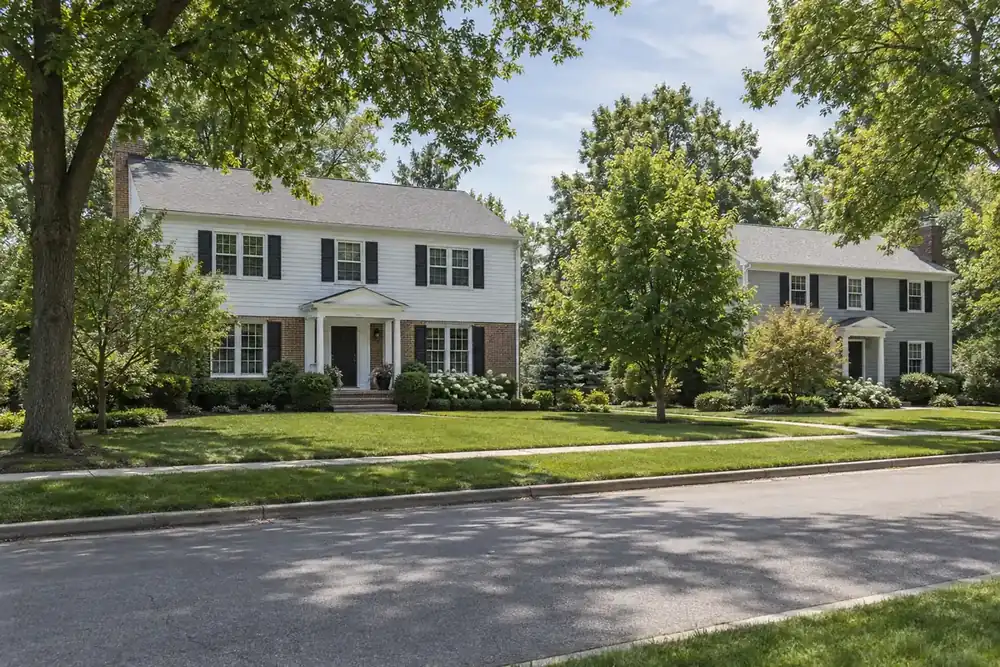 Illustration of a typical residential street in the Hinsdale, IL area