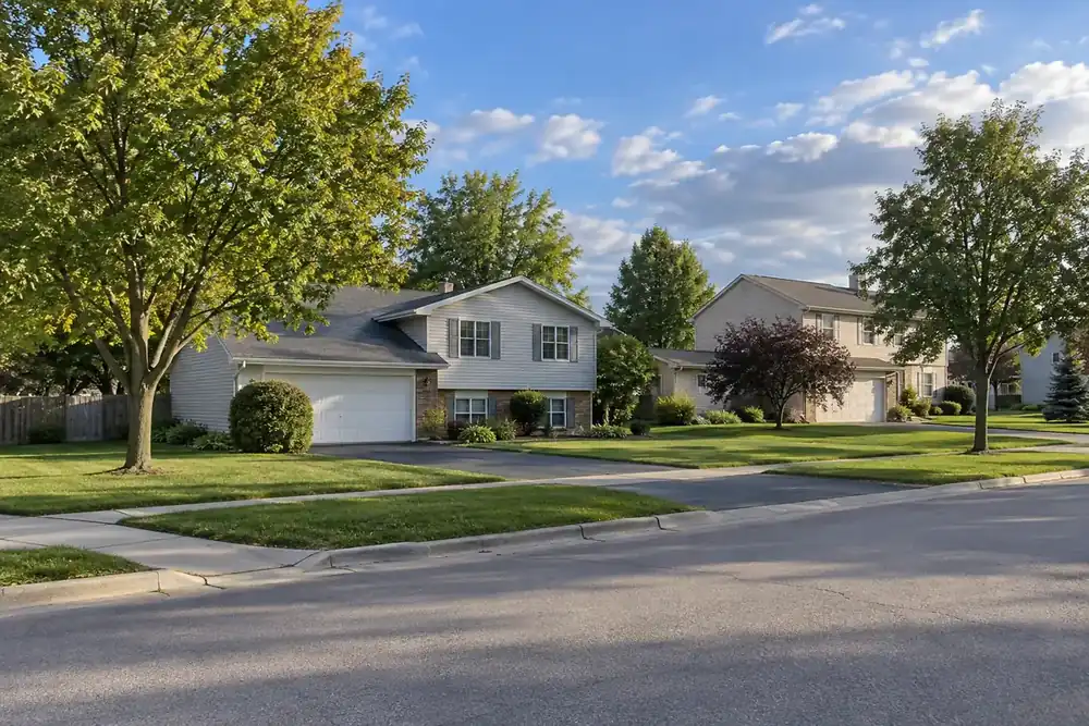 Illustration of a typical residential street in the Round Lake, IL area