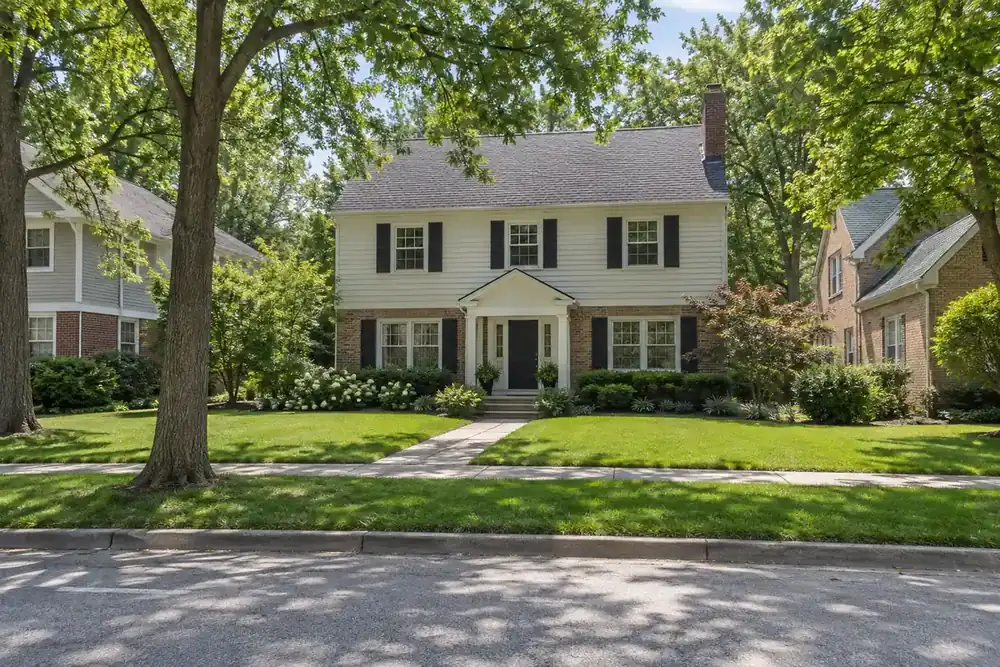 Illustration of a typical residential street in the Wilmette, IL area
